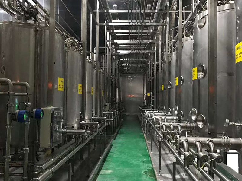 Línea de producción de bebidas con leche