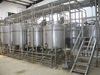 Línea de producción de refrescos carbonatados