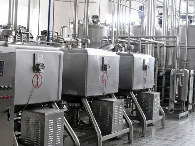 Línea de producción de bebidas con leche