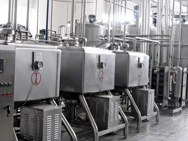 Línea de producción de bebidas con leche